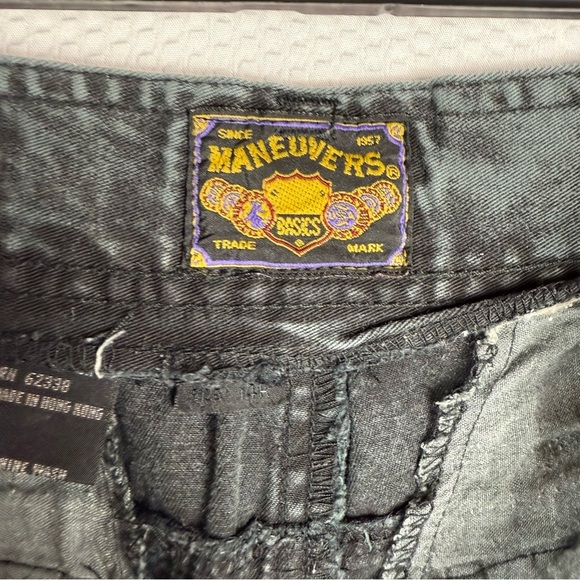 Vintage Maneuvers Jean Shorts - Picture 4 of 8